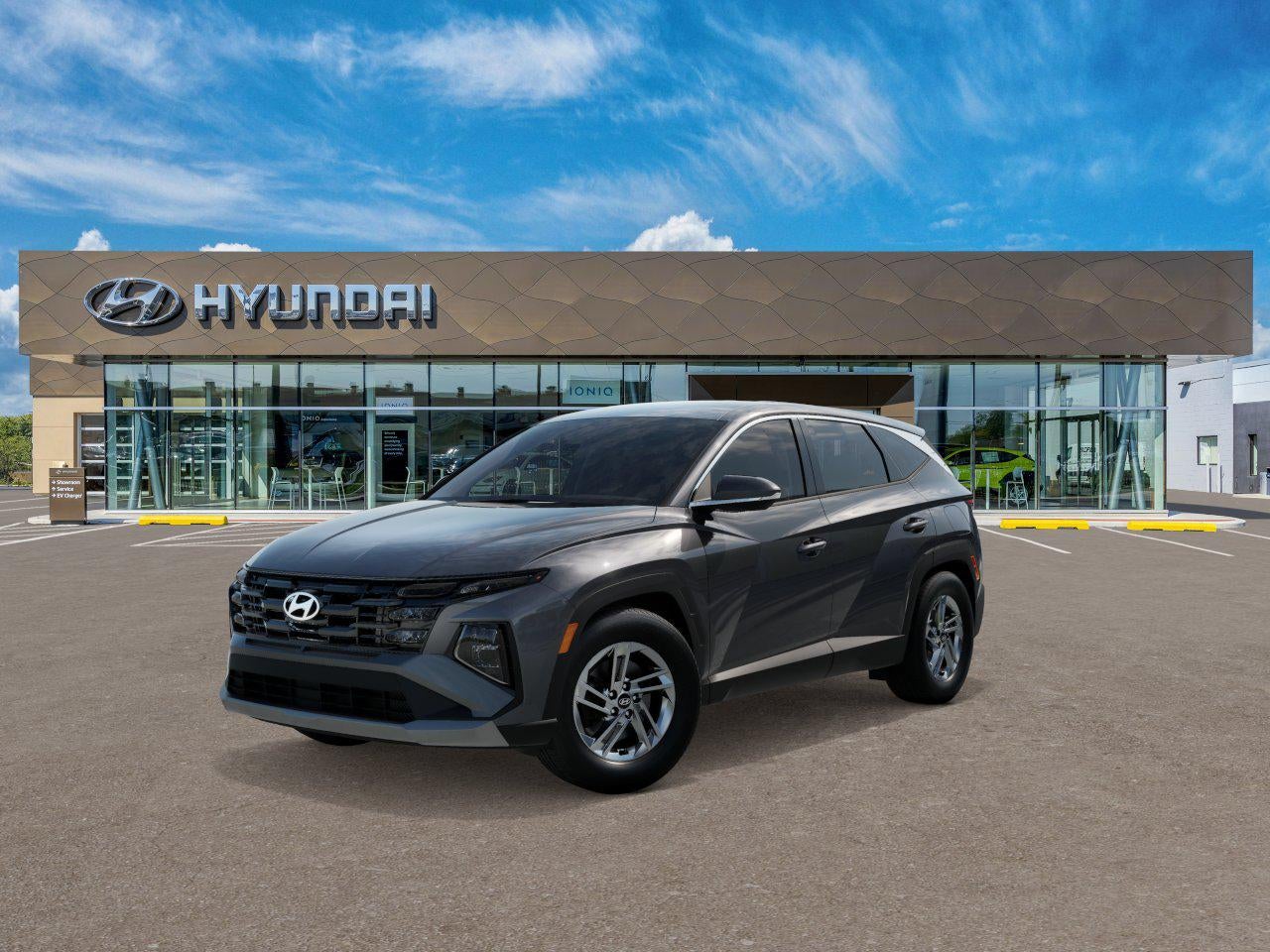 2026 Hyundai TUCSON SE FWD in Ecotronic Gray — front three-quarter view