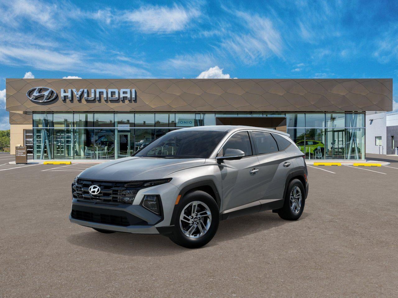 2026 Hyundai TUCSON SE AWD in Shimmering Silver — front three-quarter view